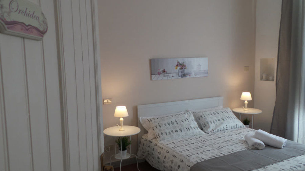 Bed and Breakfast Bb Essenze Palermo Exterior foto